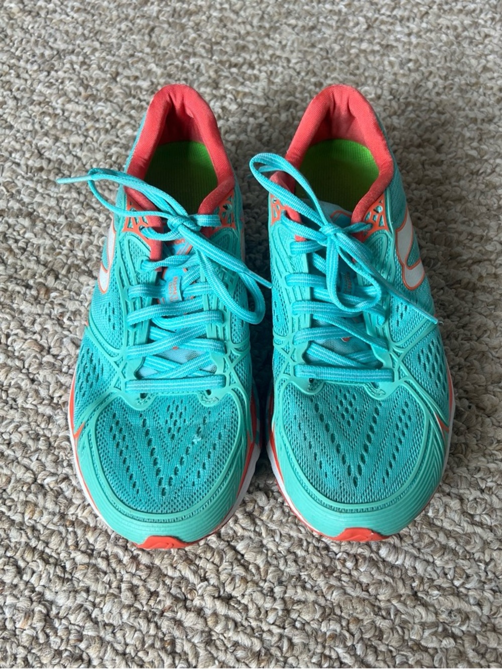 Newton tennis shoes